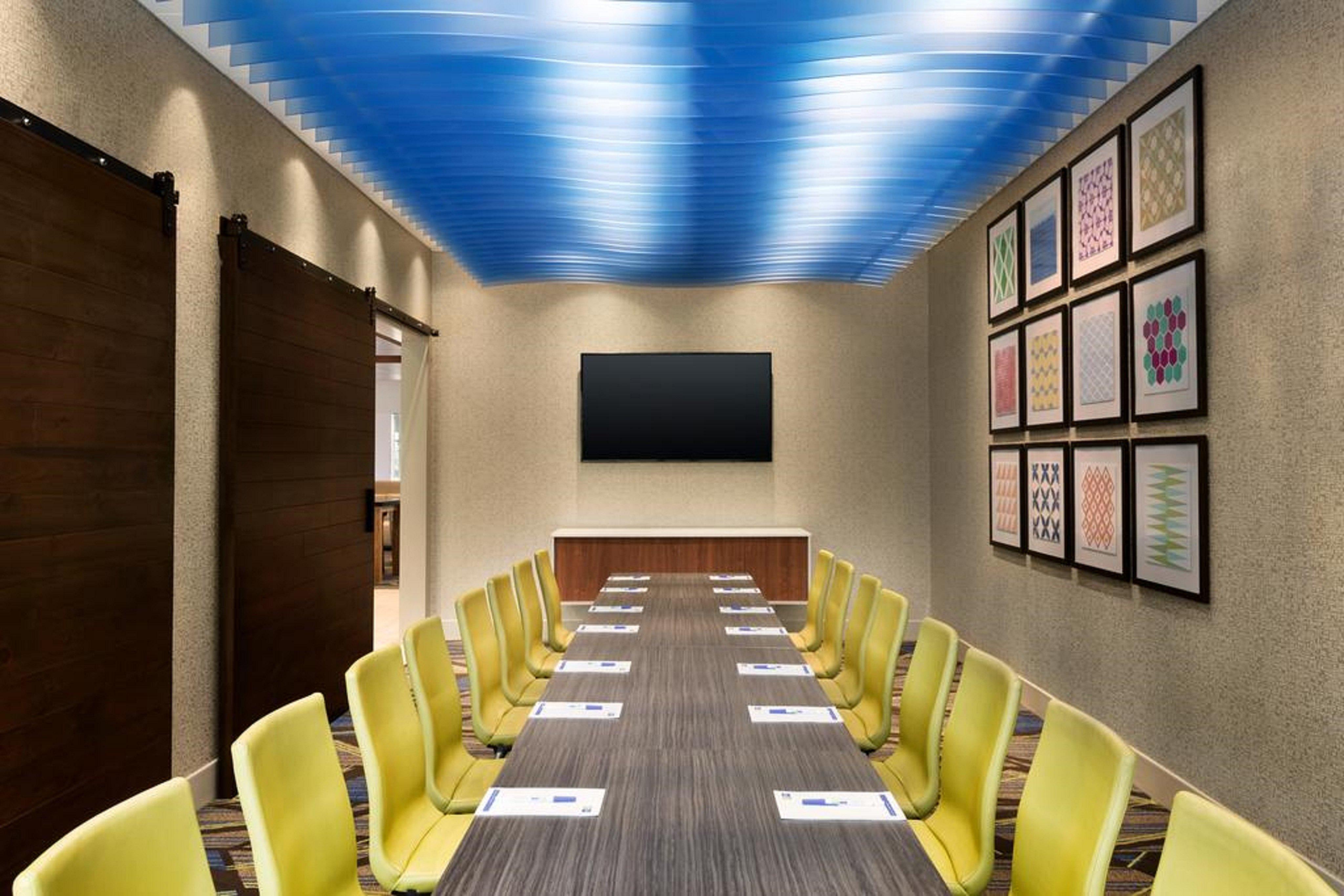 Holiday Inn Express And Suites Liberal Extérieur photo
