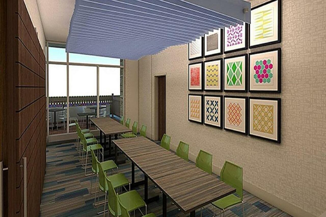 Holiday Inn Express And Suites Liberal Extérieur photo
